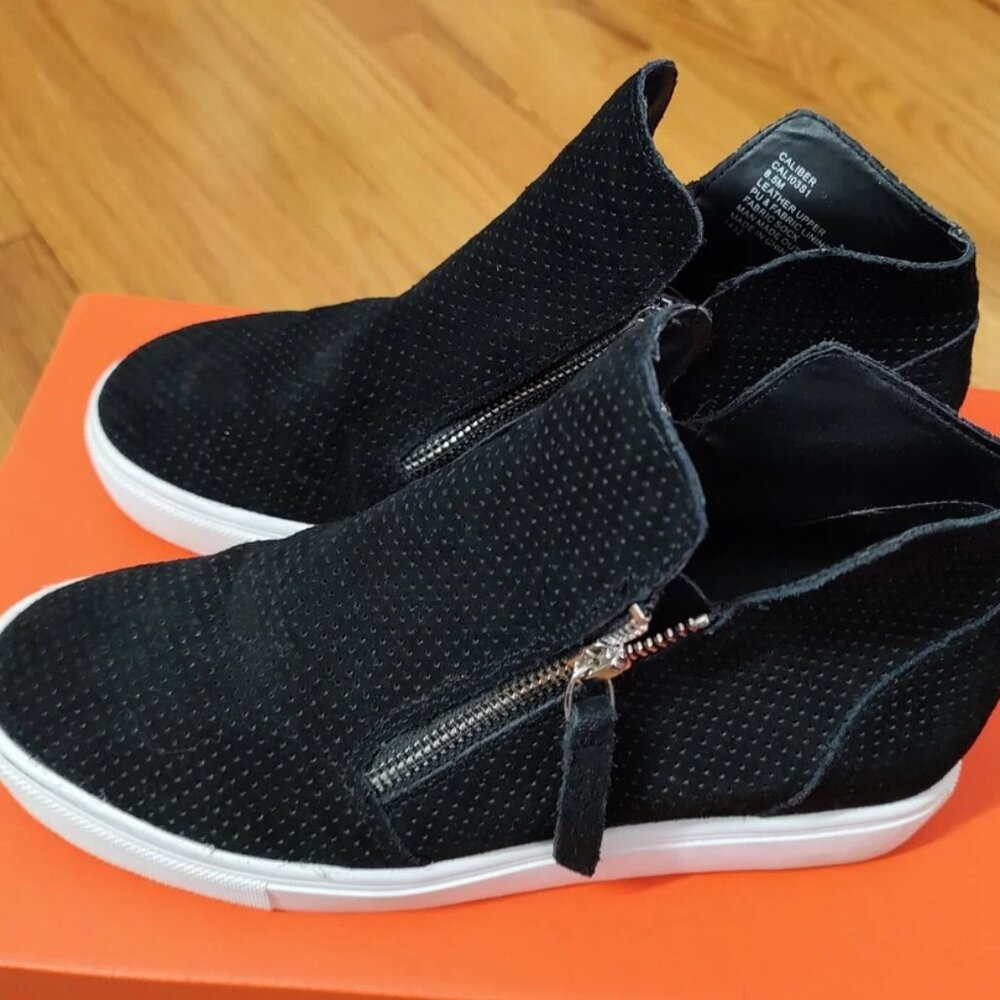 STEVE MADDEN Shoes Women 8.5M Caliber Bootie Sneakers CALI03S1 Black Leather Zip
